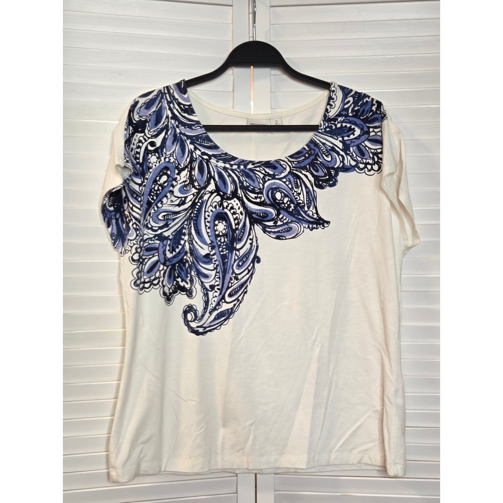 Zenergy by Chicos Paisley Graphic Print Top Size 12 White Blue Short Sleeve Tee